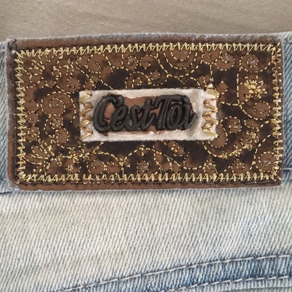 Light Blue Short - Picture 3 of 9